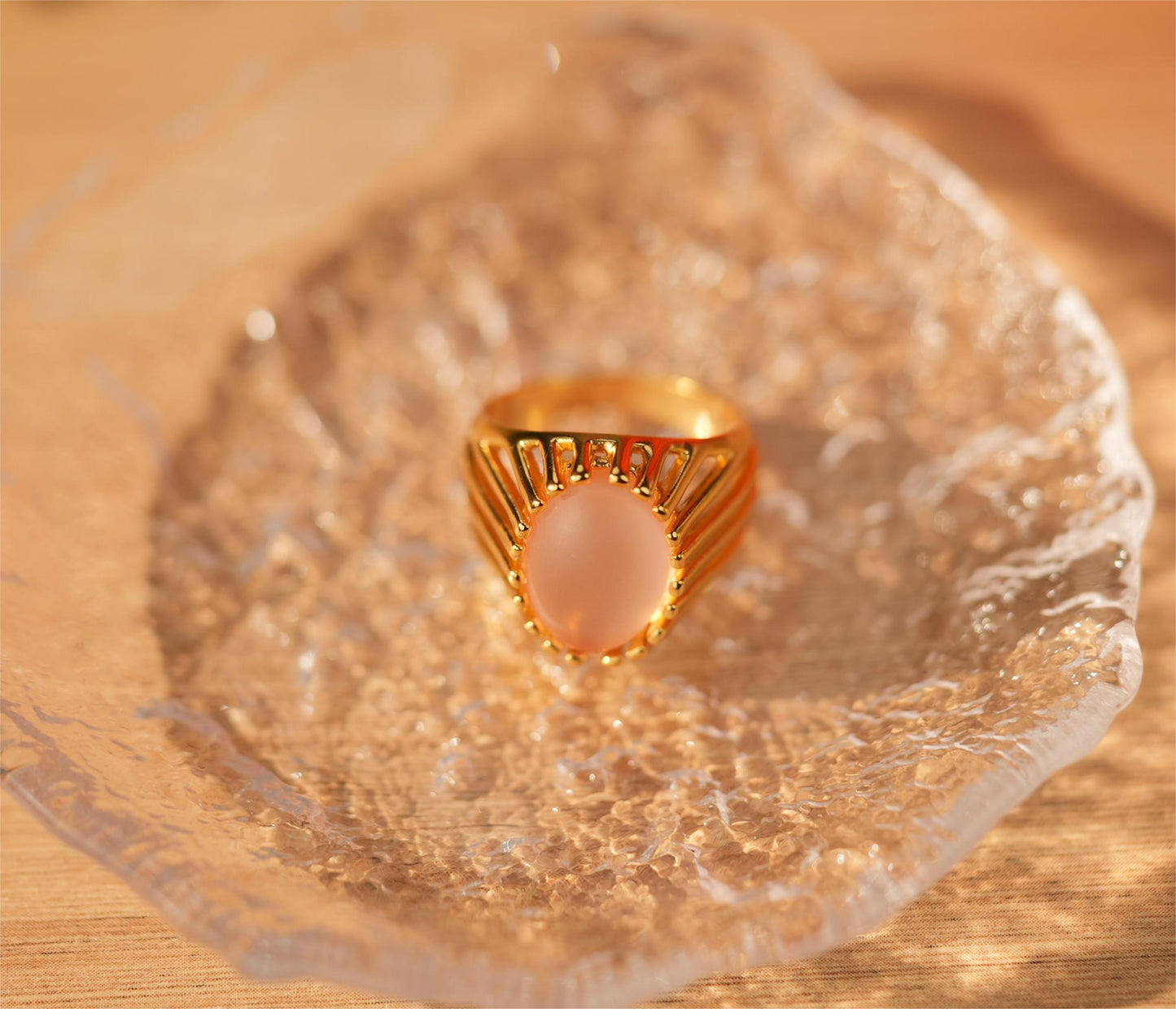 18K Gold Plated Chunky Ring With Pink Liuli Stone